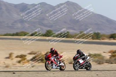 media/Apr-10-2022-SoCal Trackdays (Sun) [[f104b12566]]/Speed Shots Back Straight (930am)/